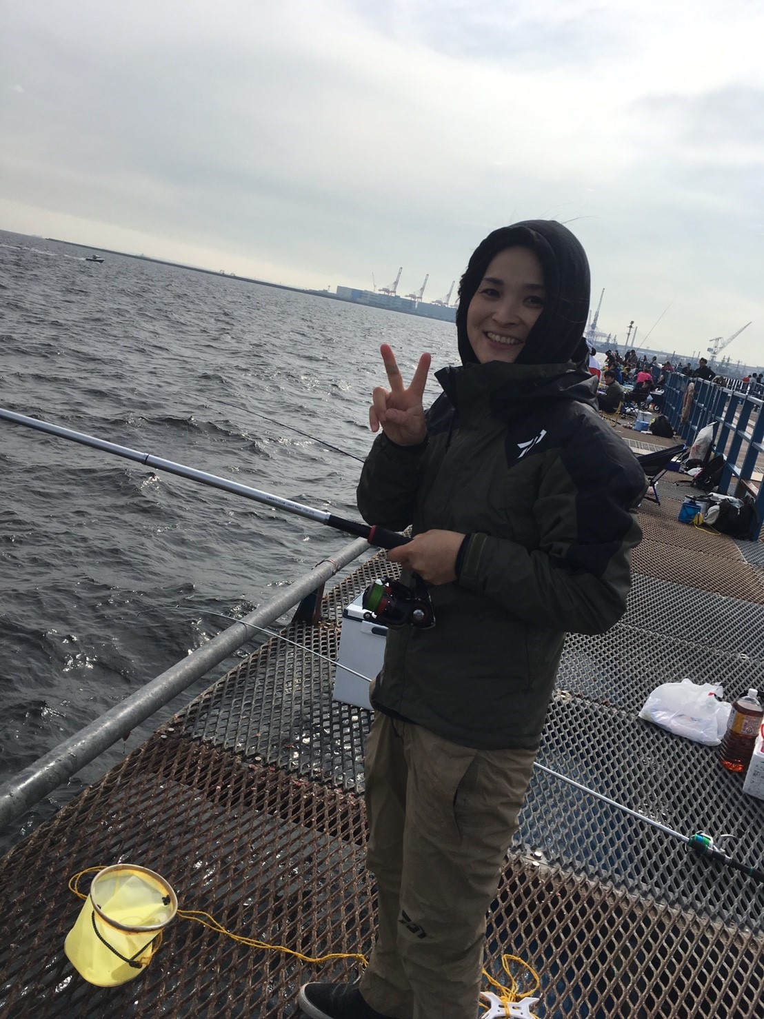 大好きな秋の本牧海釣り施設♡