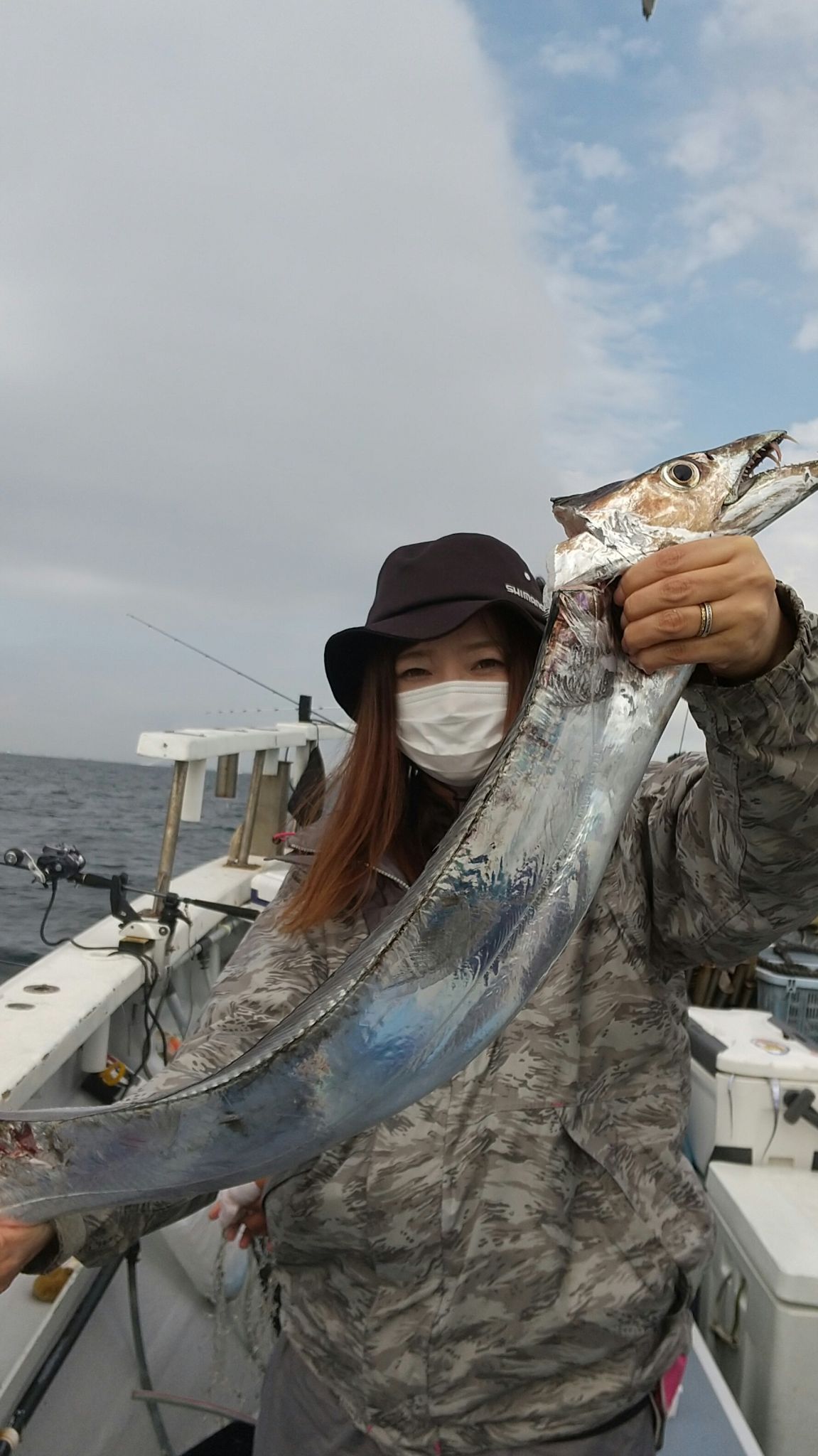 出るか⁉️ドラゴン?東京湾テンヤタチウオ?