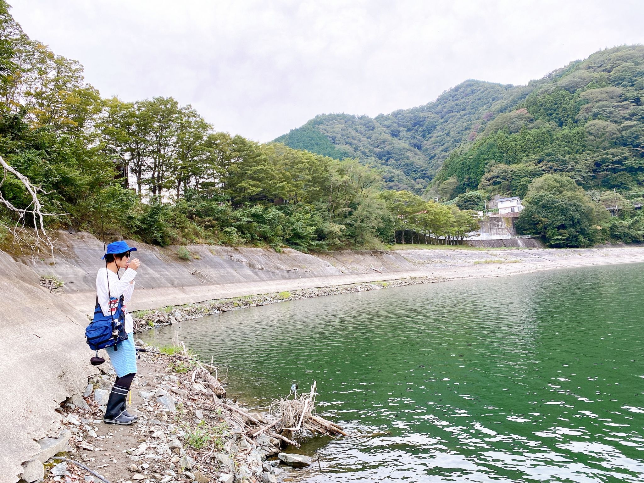 秋の丹沢湖で巻き倒す！