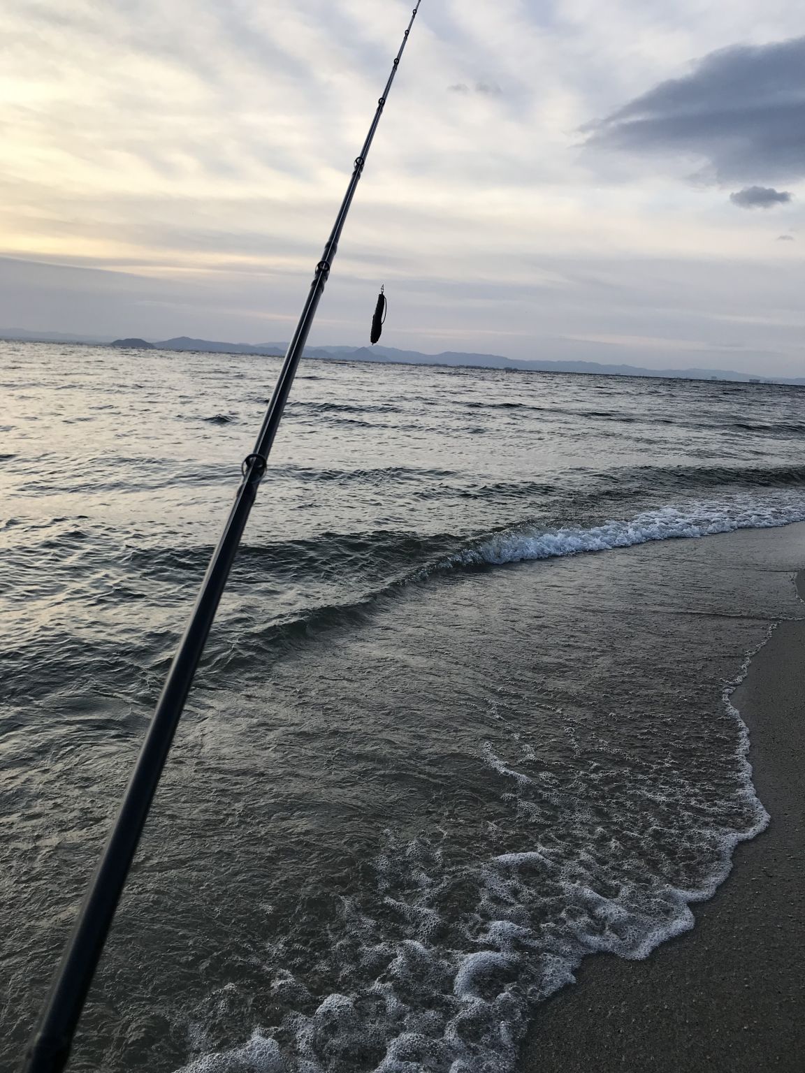 大荒れの琵琶湖それでも焦らず