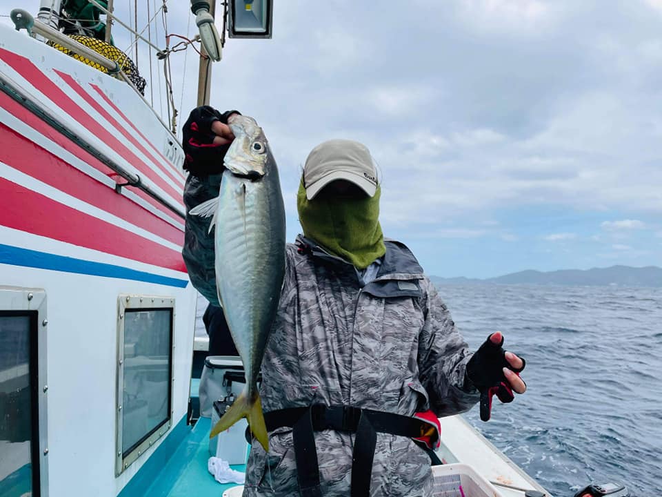 和歌山県御坊　谷口丸さんにて船イサギアジ釣り