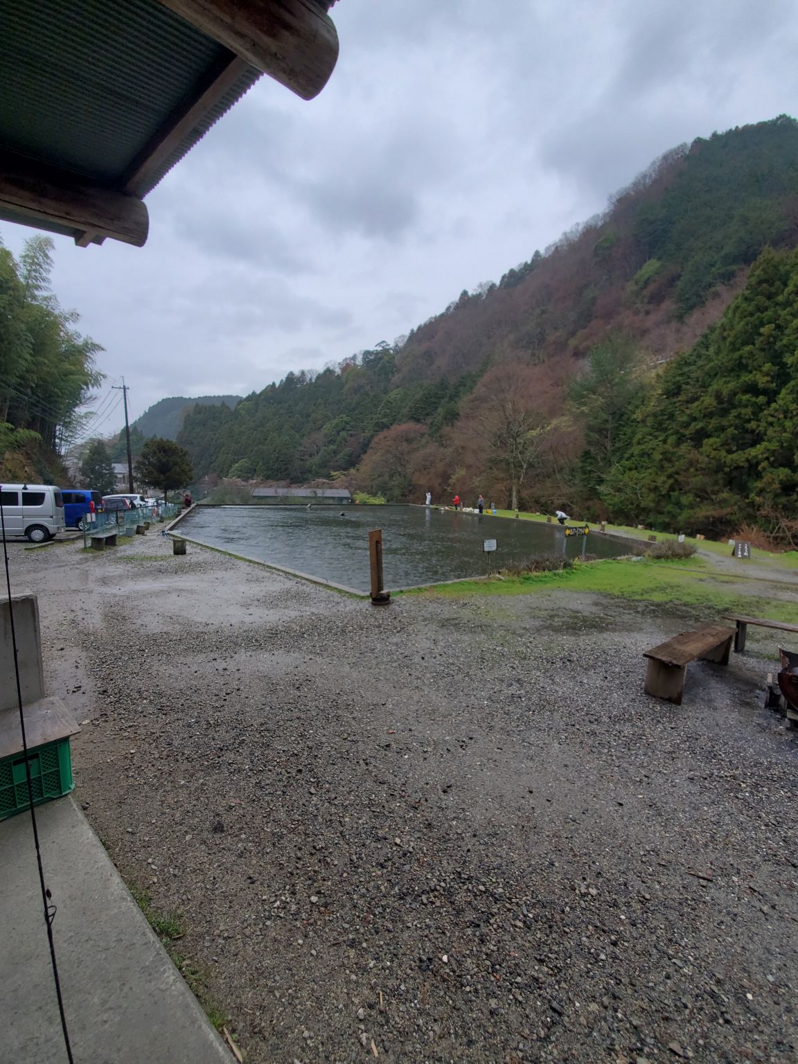 大雨でもエリアトラウト