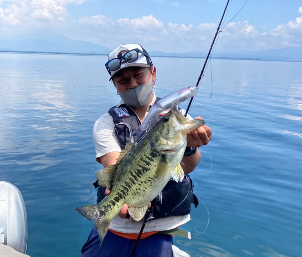 青山の琵琶湖釣行 対局の釣りで夏先取り