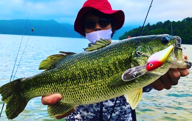 久しぶりに芦ノ湖でバス釣り！