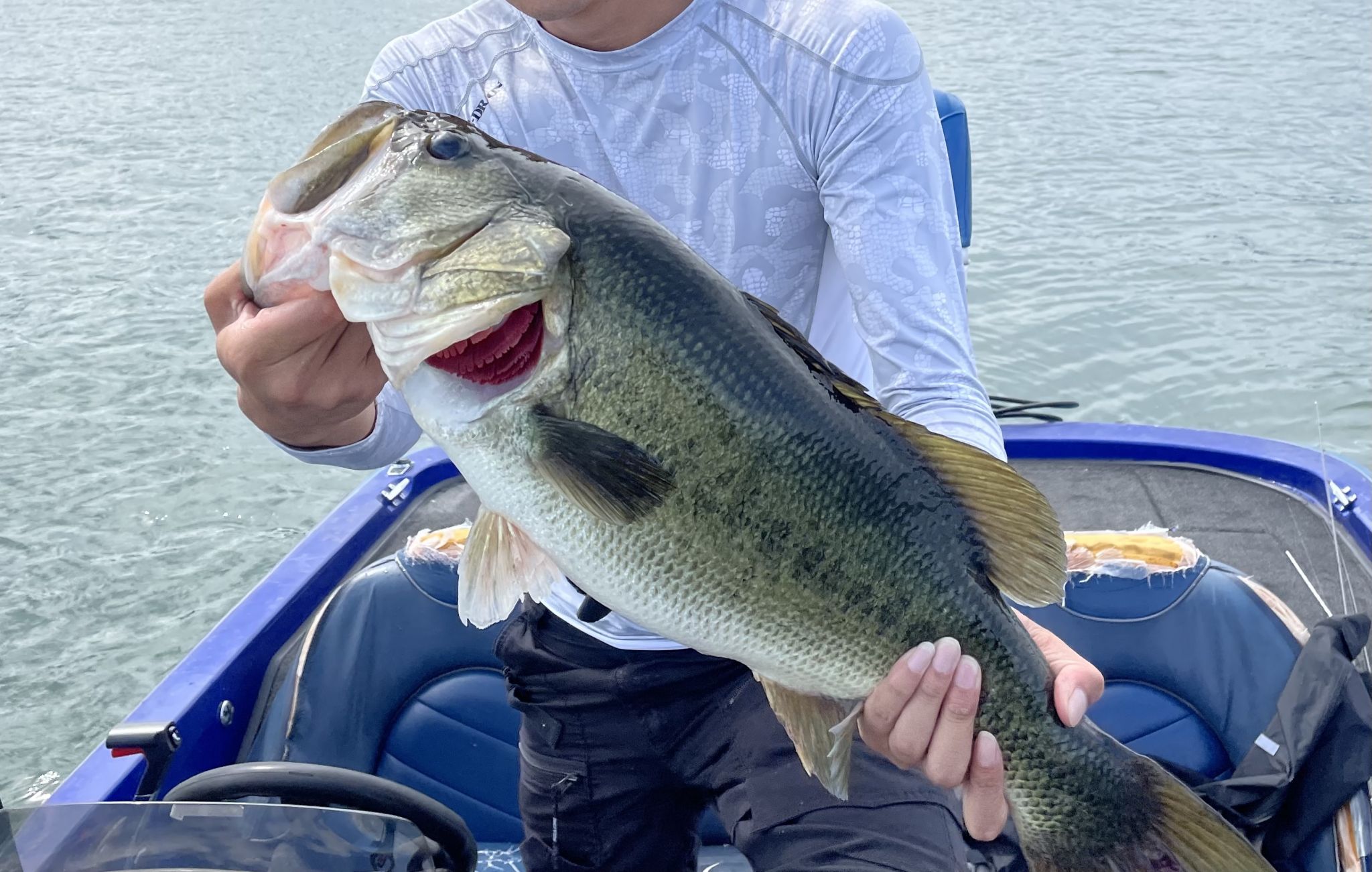 琵琶湖でロクマル3kgオーバー