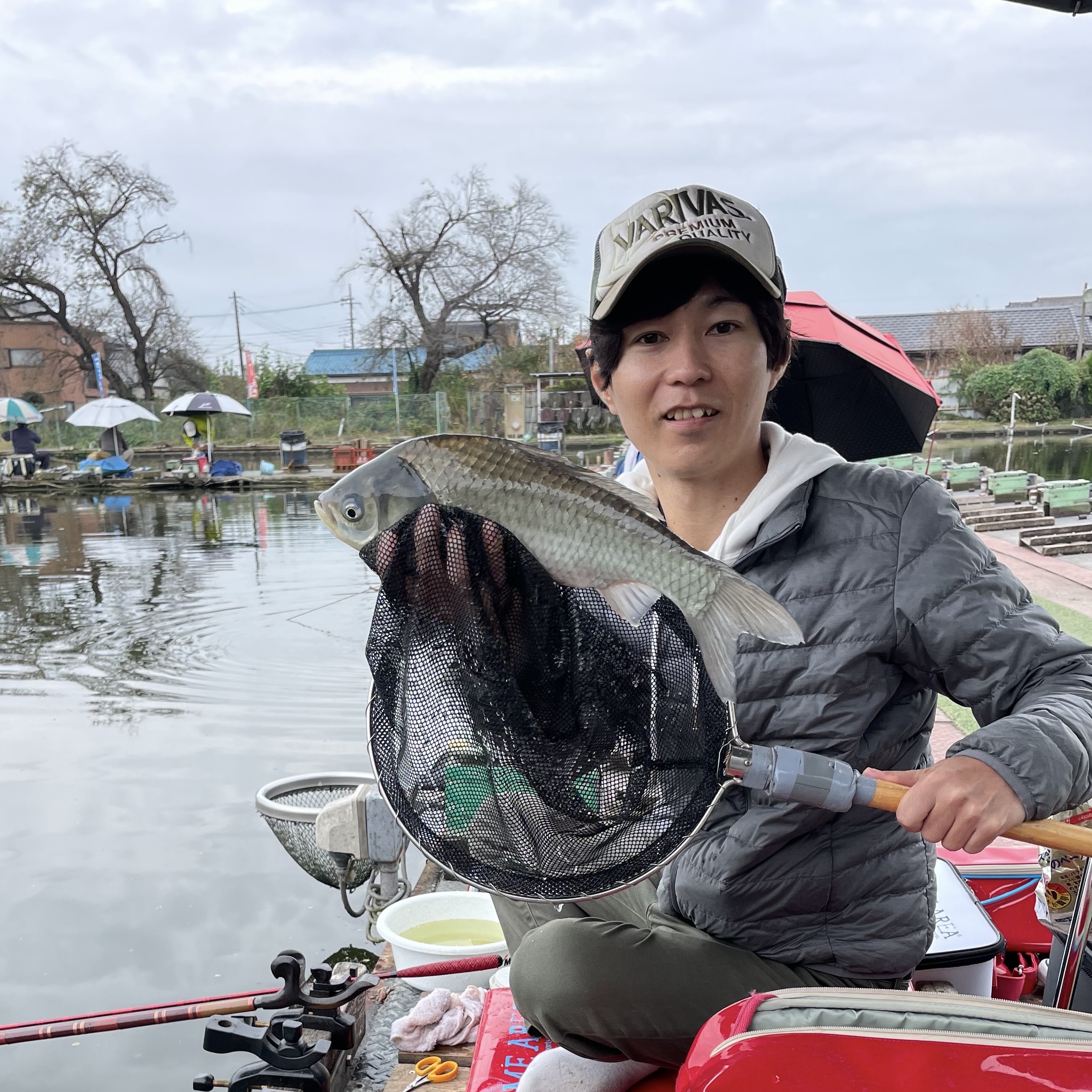 武蔵の池で両ダンゴ納め