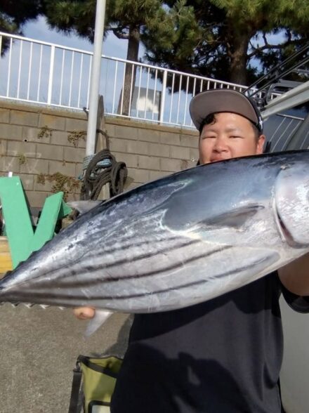 灼熱の相模湾キハダキャスティング