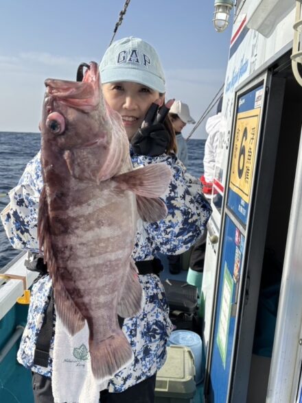 代々丸さんで……
