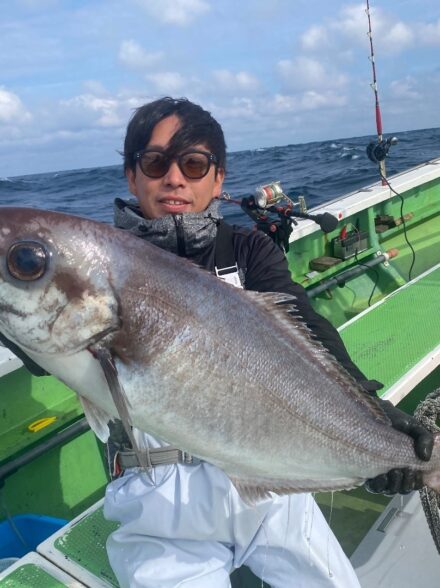 萬栄丸　イシナギ&根魚五目