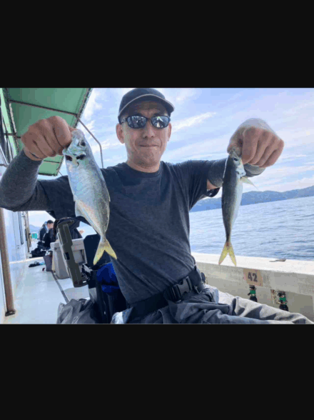 三邦丸さんで、早朝便のアジ釣り