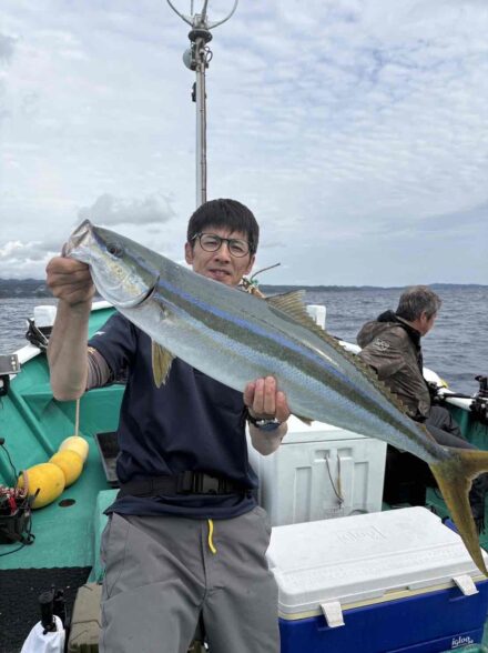 久美丸 シマアジ 落し込み釣行
