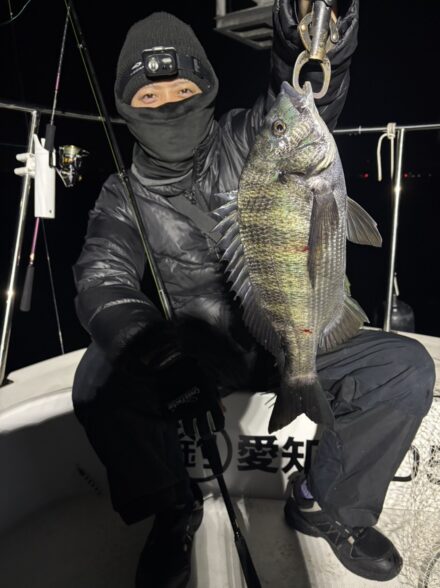 伊勢湾ボートチヌジギング!