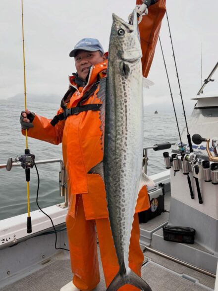 ヤバい鰆がつれました ブレードジギング@鈴蘭丸さん