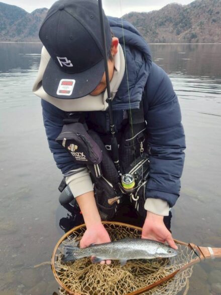 オフショアアングラーが行くレイクトラウト②