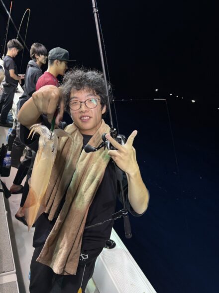 スタッフ伏見 敦賀イカメタル釣行